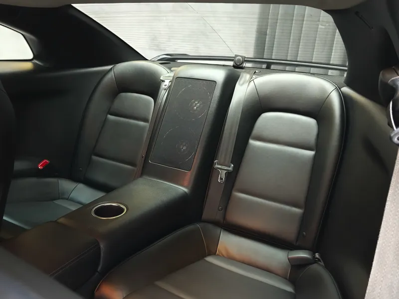 Nissan GT-R foto 20
