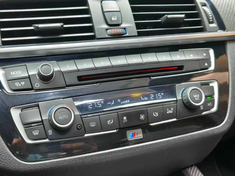 BMW M2 foto 14
