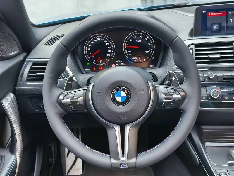 BMW M2 foto 12