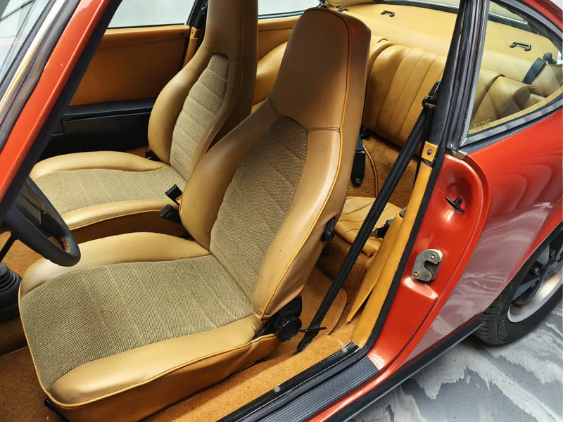 Porsche 911 Série G foto 14