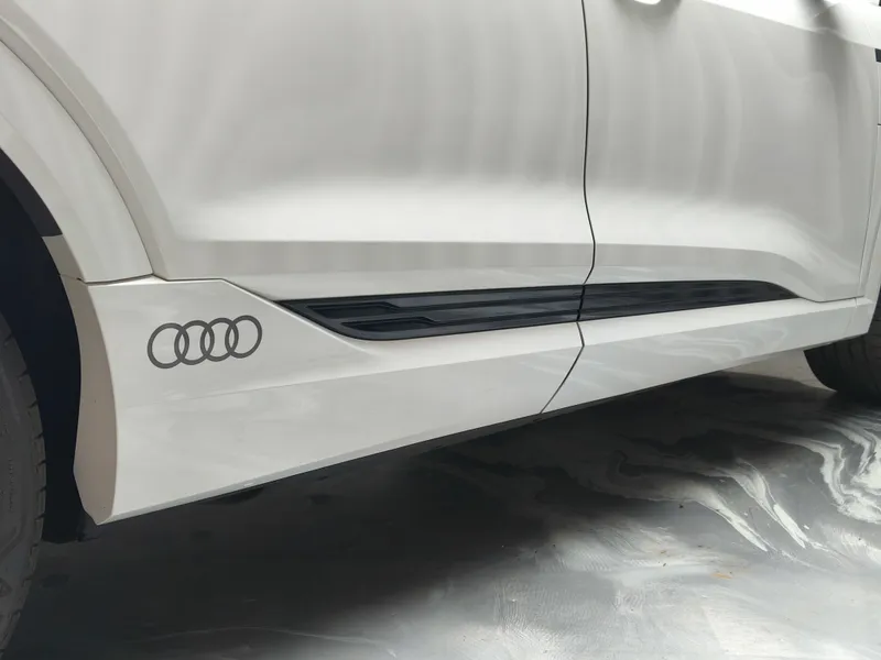 Audi e-tron foto 30