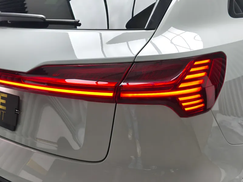 Audi e-tron foto 25