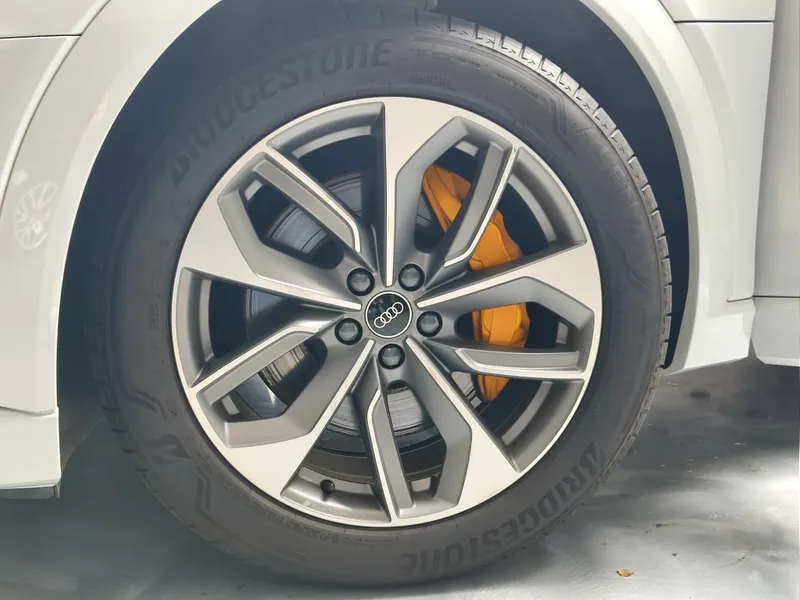 Audi e-tron foto 26