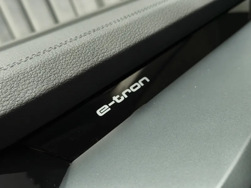 Audi e-tron foto 20