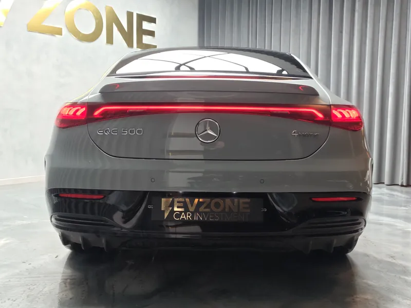 Mercedes Benz EQE foto 5