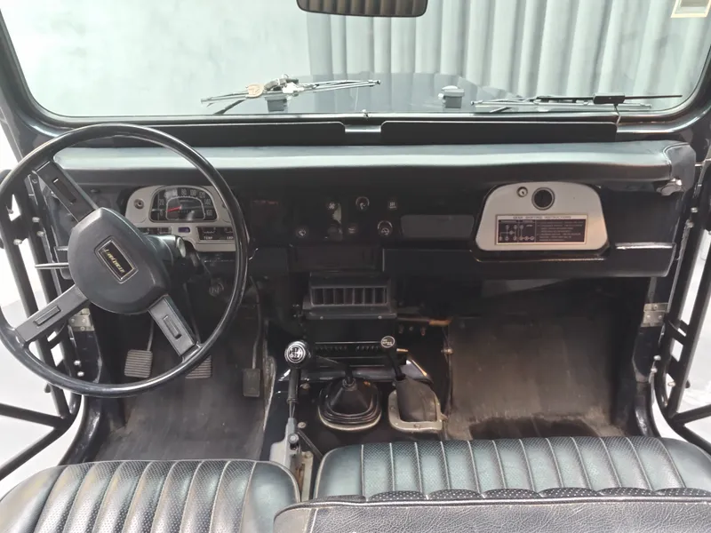 Toyota Land Cruiser foto 9