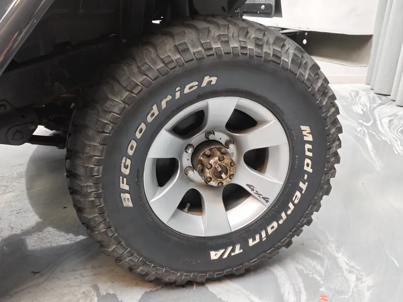 Toyota Land Cruiser foto 16