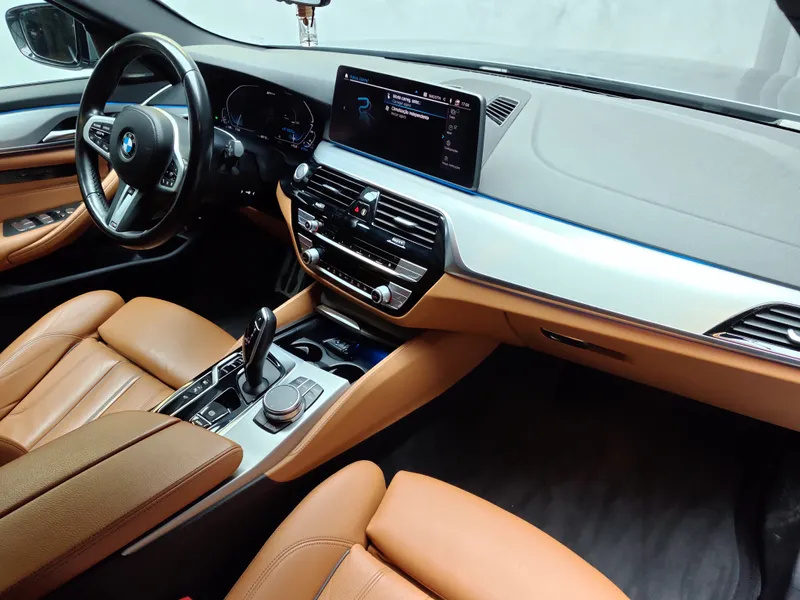 BMW 530 foto 10