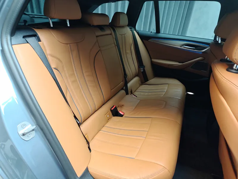 BMW 530 foto 25