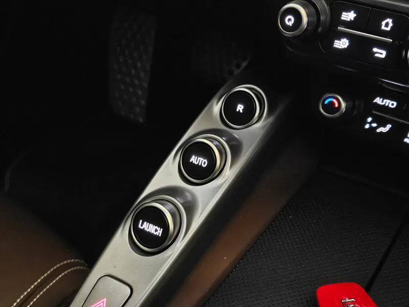 Ferrari GTC4 Lusso foto 20