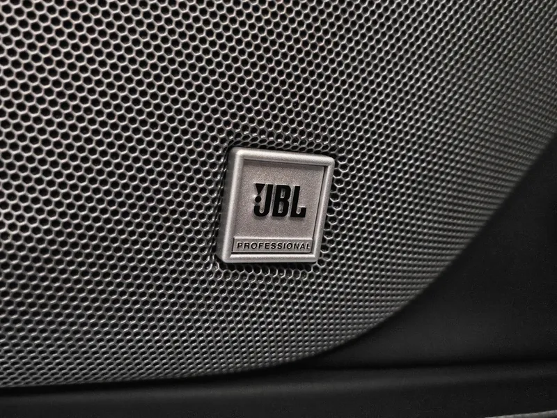 Ferrari GTC4 Lusso foto 29