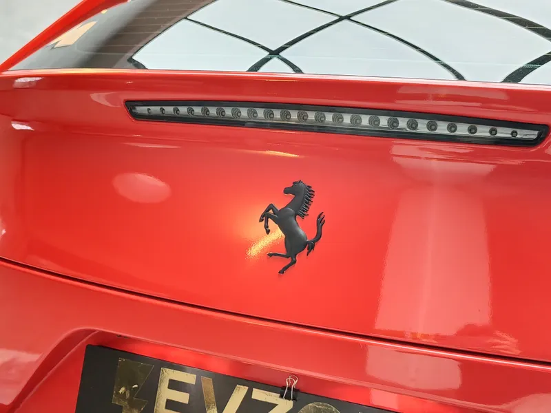 Ferrari GTC4 Lusso foto 42