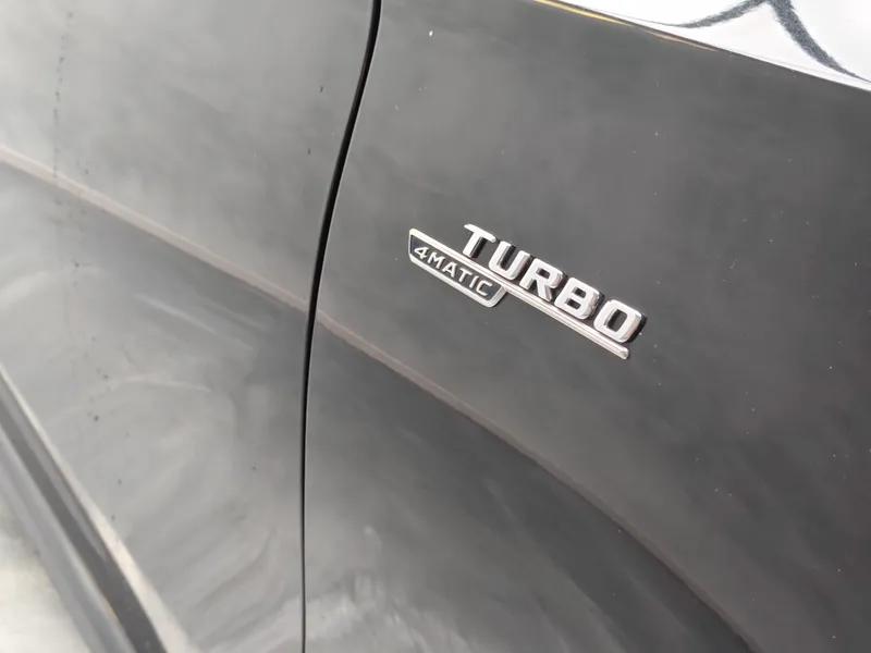 Mercedes Benz A 35 AMG foto 32