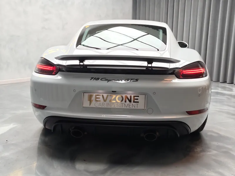 Porsche 718 Cayman foto 5
