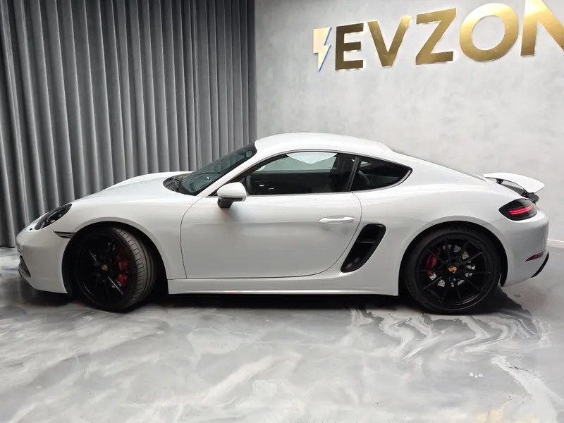 Porsche 718 Cayman foto 4