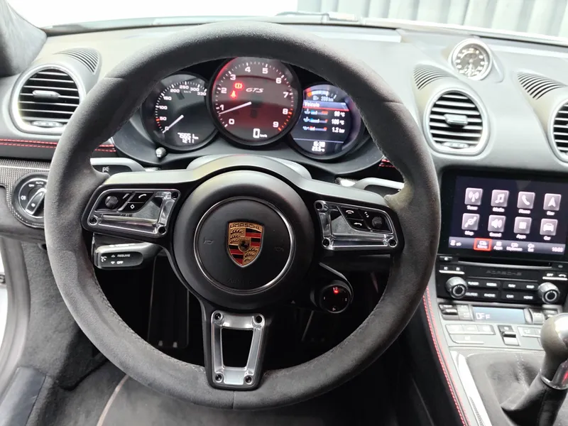 Porsche 718 Cayman foto 12
