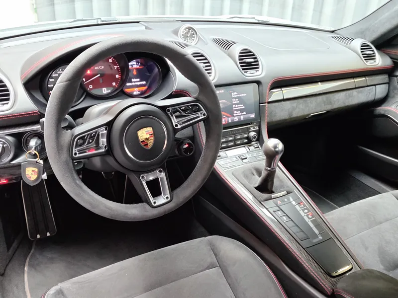 Porsche 718 Cayman foto 9