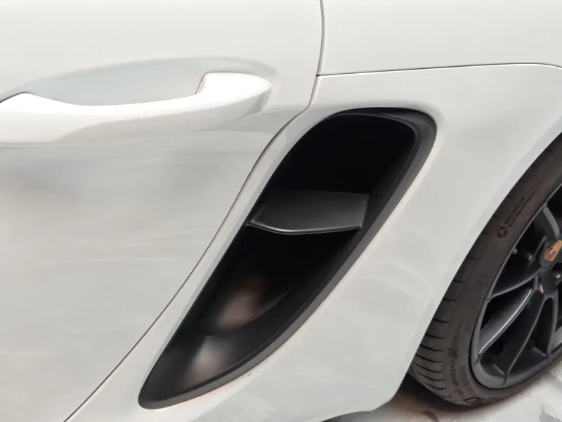 Porsche 718 Cayman foto 24