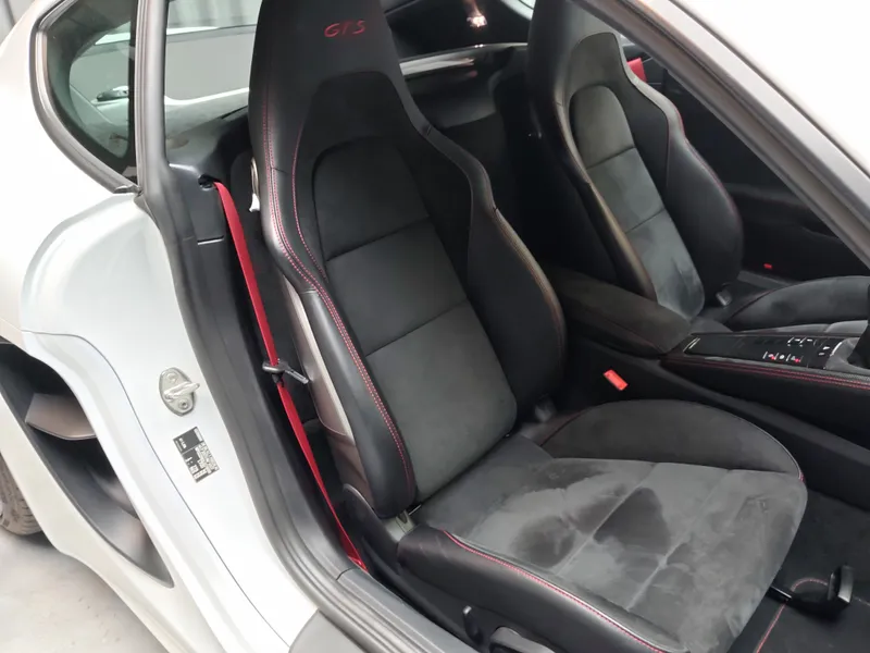 Porsche 718 Cayman foto 21