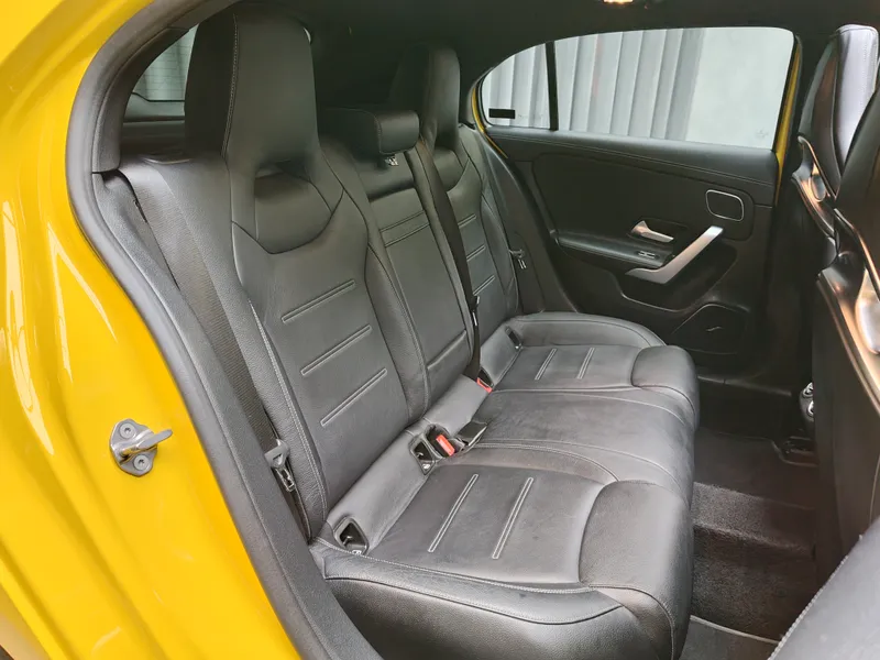 Mercedes Benz A 35 AMG foto 19
