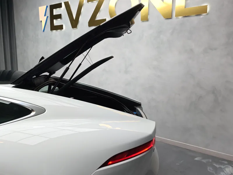 Jaguar F-Type foto 21