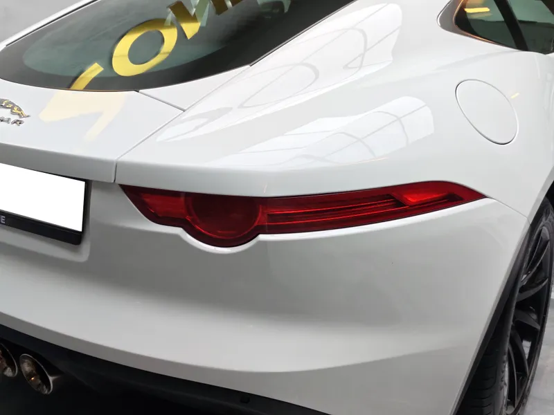 Jaguar F-Type foto 23
