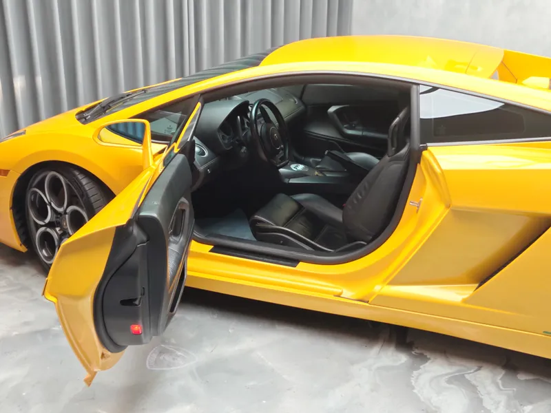 Lamborghini Gallardo foto 8