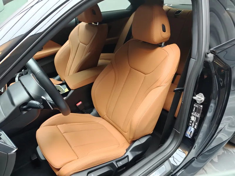 BMW M240i foto 16