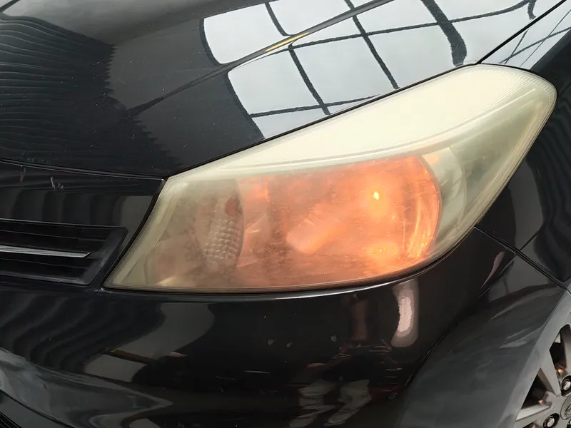 Toyota Yaris foto 23