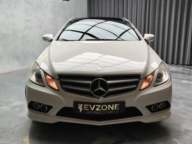 Mercedes Benz E 250 foto 2
