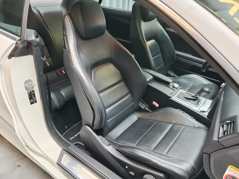 Mercedes Benz E 250 foto 18