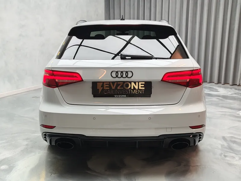 Audi RS3 Sportback foto 4