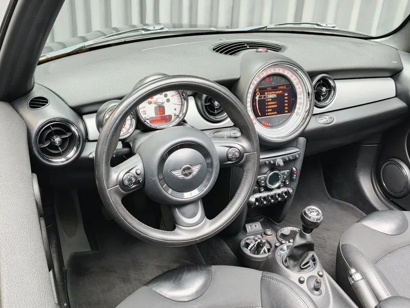 MINI Cabrio foto 10
