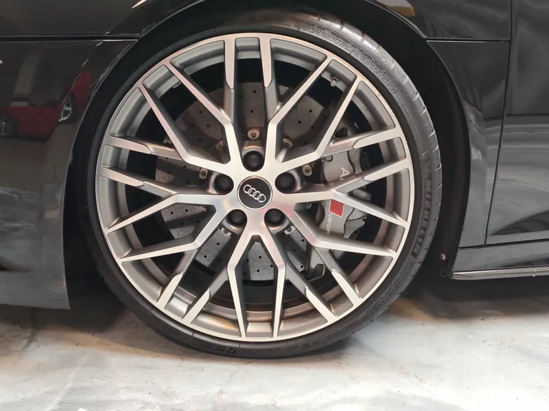Audi R8 Spyder foto 33
