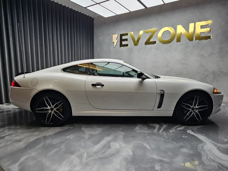 Jaguar XK foto 7