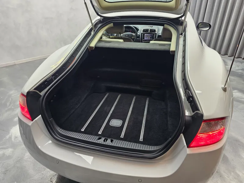 Jaguar XK foto 22