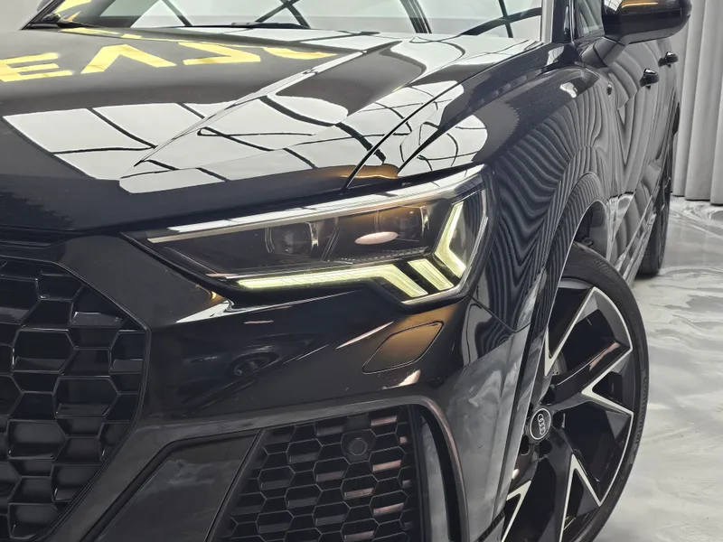 Audi RS Q3 Sportback foto 31