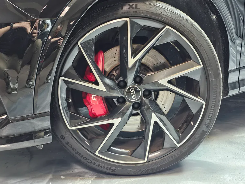 Audi RS Q3 Sportback foto 33