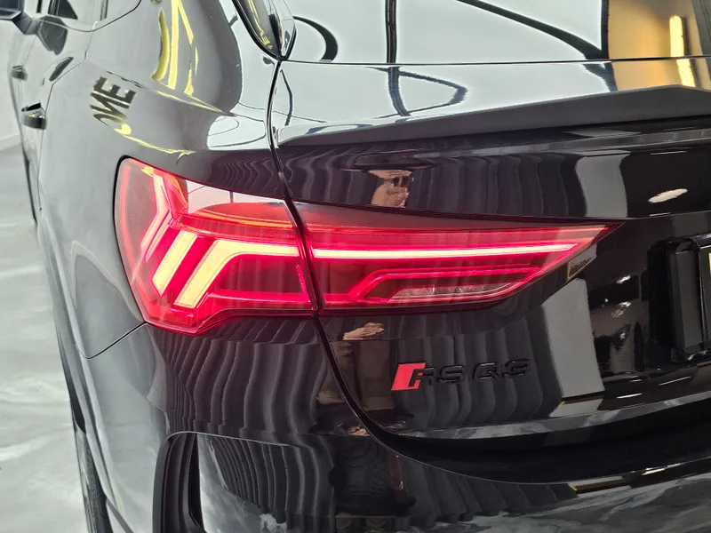 Audi RS Q3 Sportback foto 30