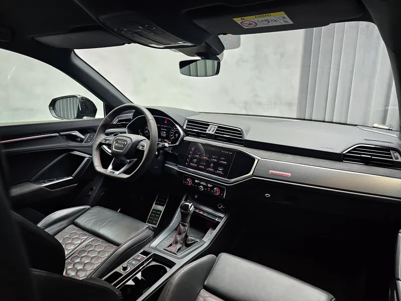 Audi RS Q3 Sportback foto 10