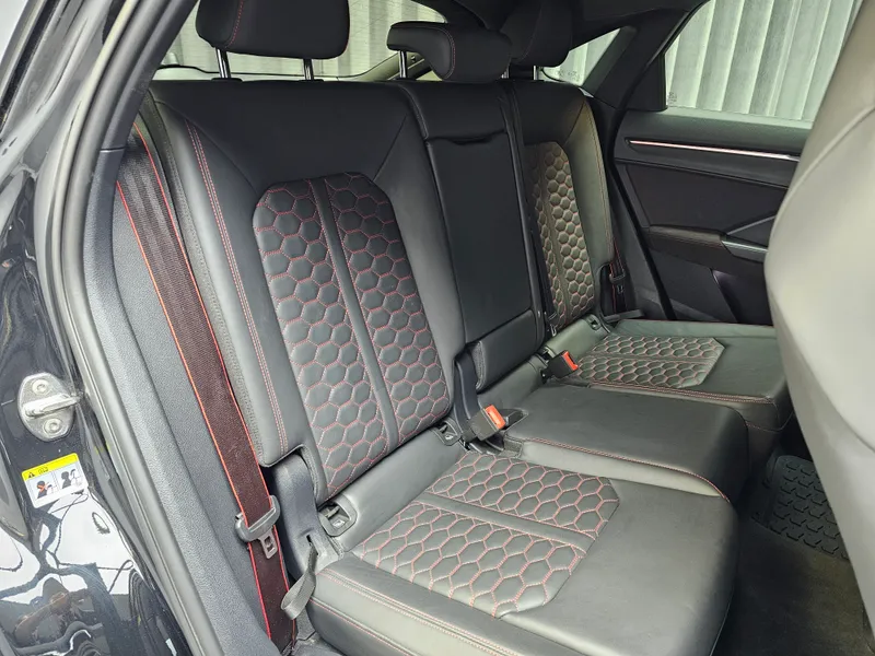 Audi RS Q3 Sportback foto 22