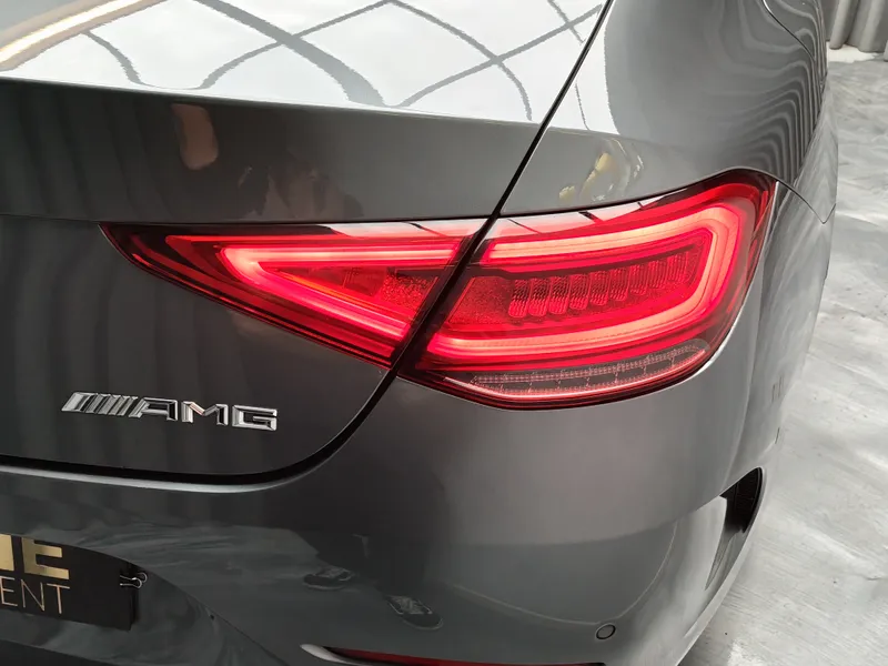 Mercedes Benz CLS 300 foto 19