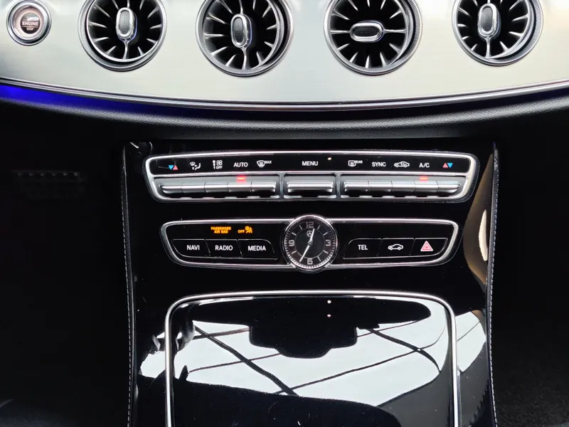 Mercedes Benz CLS 300 foto 14