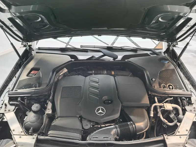 Mercedes Benz CLS 300 foto 25