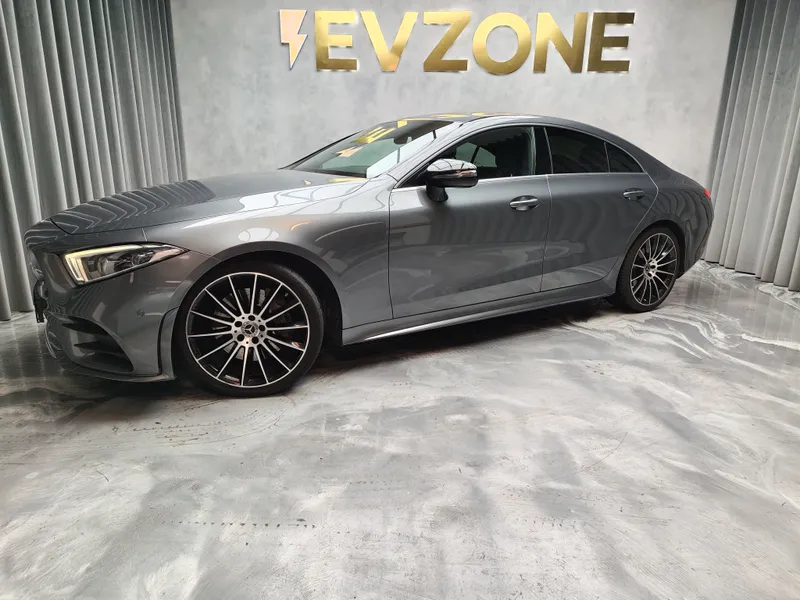 Mercedes Benz CLS 300 foto 3