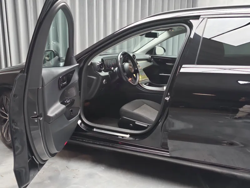 Mercedes Benz C 220 foto 8