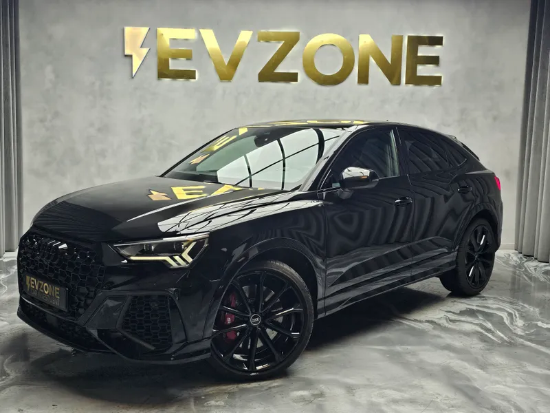 Audi RS Q3 Sportback foto 3