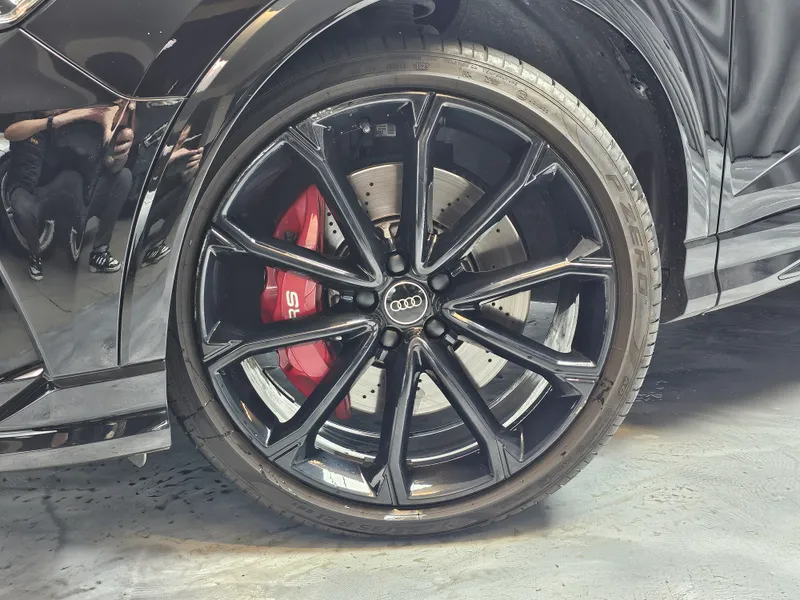 Audi RS Q3 Sportback foto 31