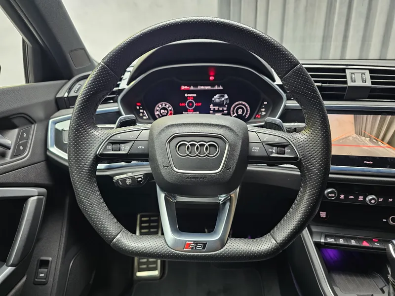 Audi RS Q3 Sportback foto 13