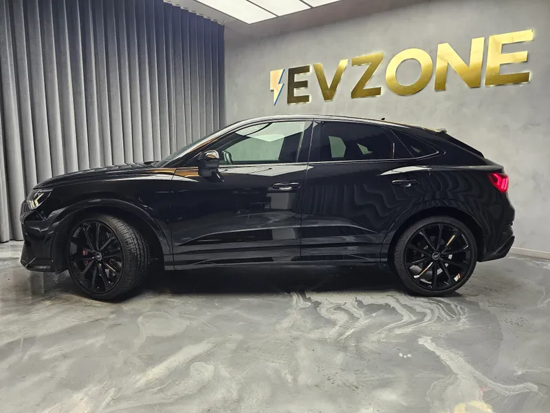 Audi RS Q3 Sportback foto 4